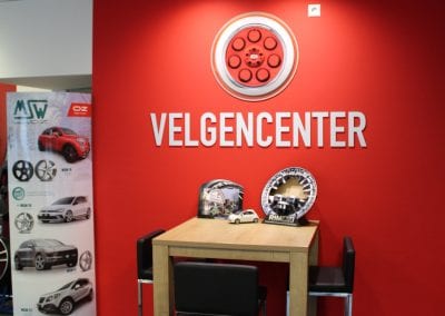 Velgen-Center Autobedrijf Van Hugten